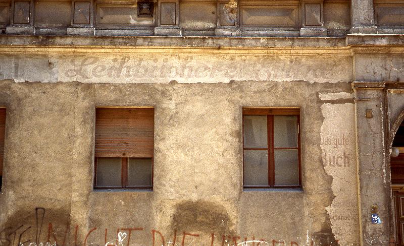 Berlin, Choriner Str. 13, 7.3.1997 (1).jpg - Leihbücherei Erika